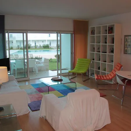 Homey Luxury Apartment, Direct Access To Pool, Close To & Town With Ac Appartement